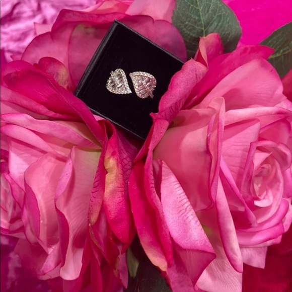 Gold Dipped resizable Anita ko style ring double leaf ring *pre order* - Picture 11 of 15